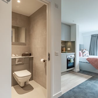 Silver Studio - Image 1